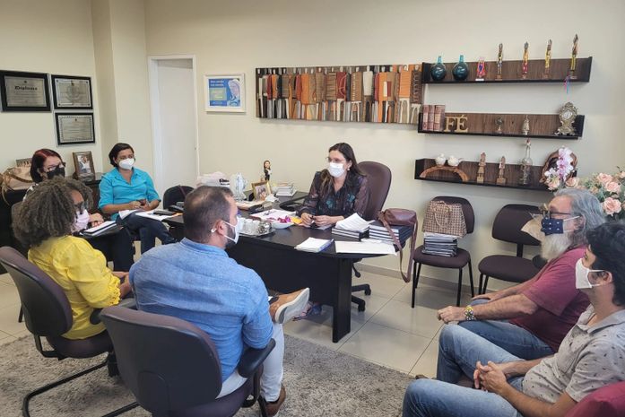 A convite da deputada Jó Pereira, a SEMARH apresenta o Programa ‘Água & Mulher’ , que levará água potável para população quilombola, das Alagoas dos Palmares. Salve o 20 de novembro!