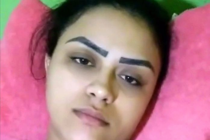 Jovem precisa de ajuda para pagar terceira cirurgia de endometriose