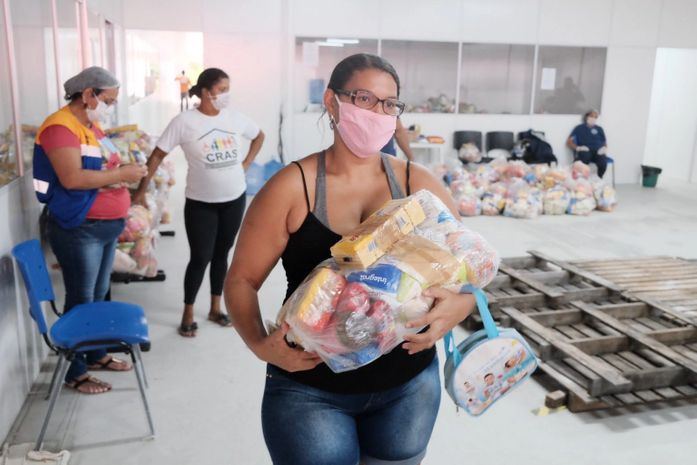 Prefeitura inicia nova etapa de distribuição de cestas básicas
