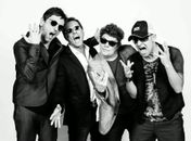 Titãs animam a terceira noite do Maceió Verão neste sábado