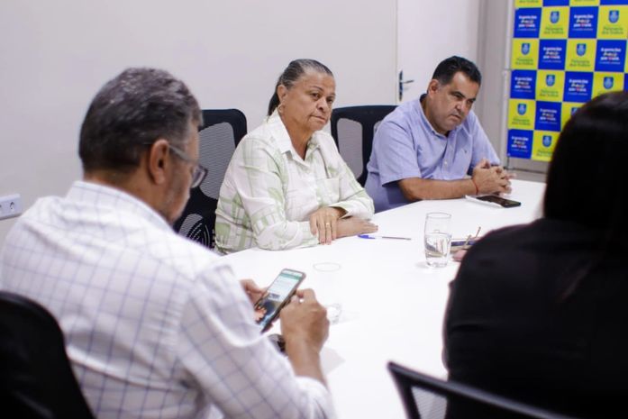 Setembro amarelo: prefeita Tia Júlia se reúne com organização e discute últimos detalhes da corrida em prol da saúde mental