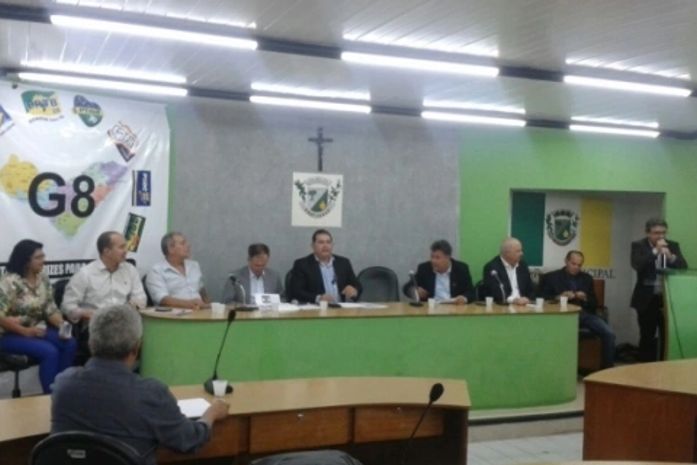 Dirigentes de partidos políticos de Arapiraca não fecham com G8