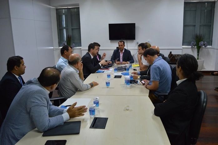 Membros da CEI Pinheiro