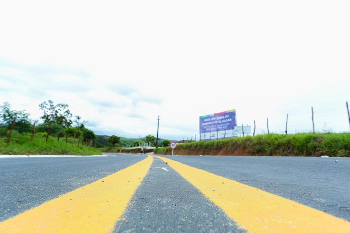 Governo de Alagoas vai eliminar comunicação visual inadequada nas rodovias