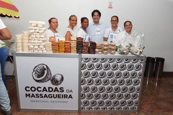 Com consultoria da Prefeitura, cocadeiras da Massagueira elegem diretoria e formam associação