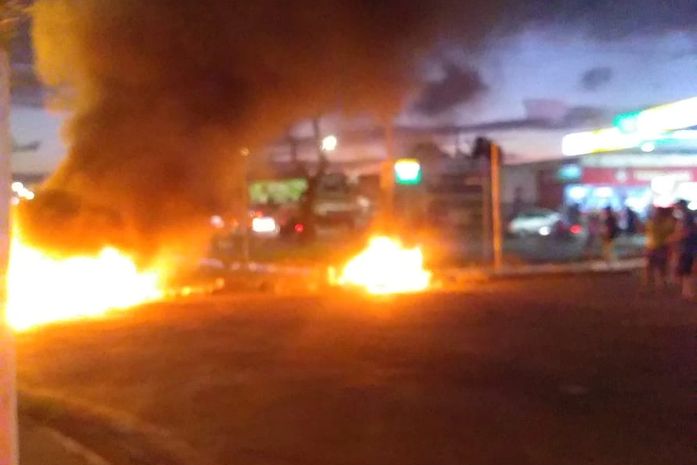 Moradores do Bom Parto fazem protesto para chamar atenção de autoridades sobre aumento de casos de leptospirose no bairro