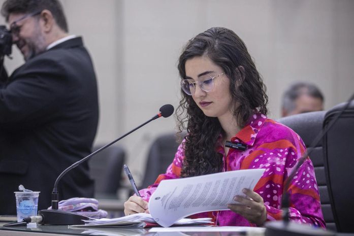 Teca Nelma abre seleção pública para destinar recursos de emendas parlamentares a projetos sociais