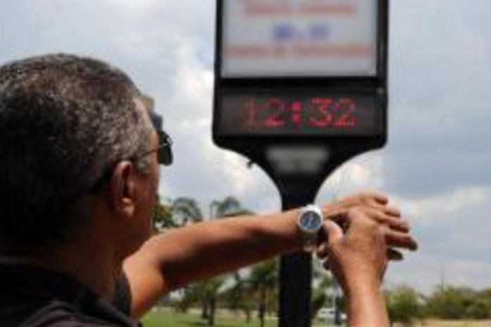 Horário de verão começa no próximo dia 19 em três regiões do país