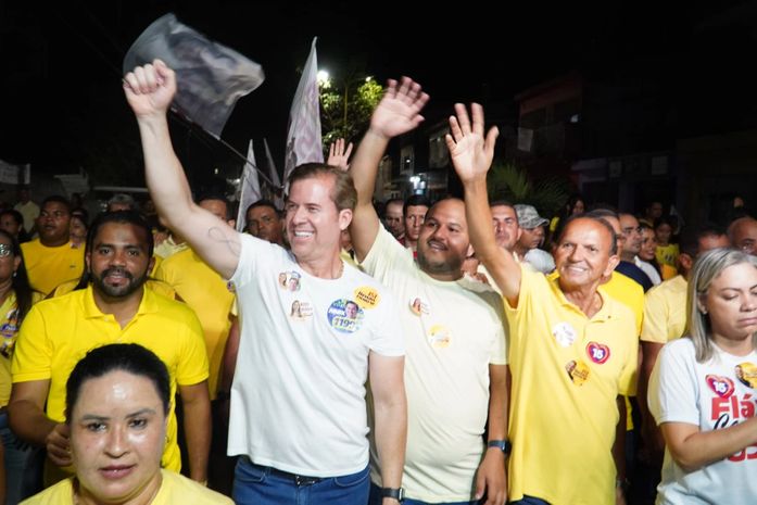Durante caminhada em Matriz, população da cidade e da Região Norte confirma apoio à reeleição de Marx Beltrão
