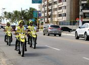 Ronda no Bairro executa patrulhamento de proximidade durante exercício na orla