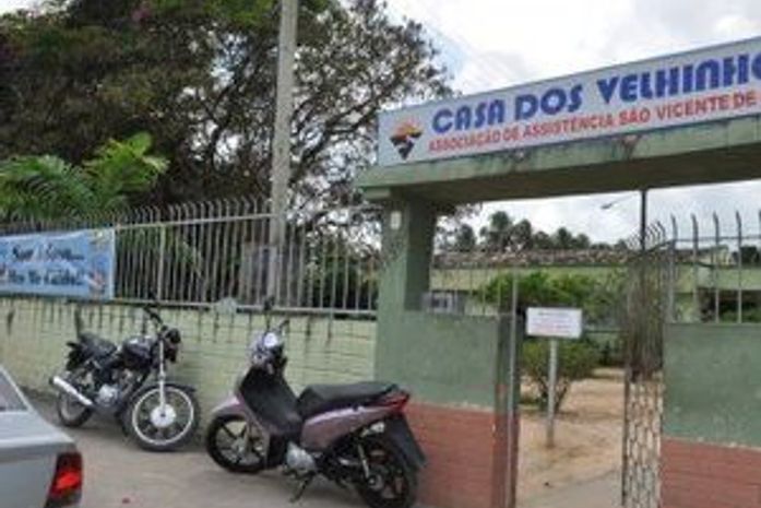 Diretora de abrigo é afastada após ser acusada de maus tratos
