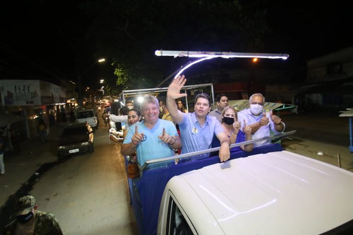 No Benedito Bentes, Davi Davino Filho anuncia o Programa Força Jovem