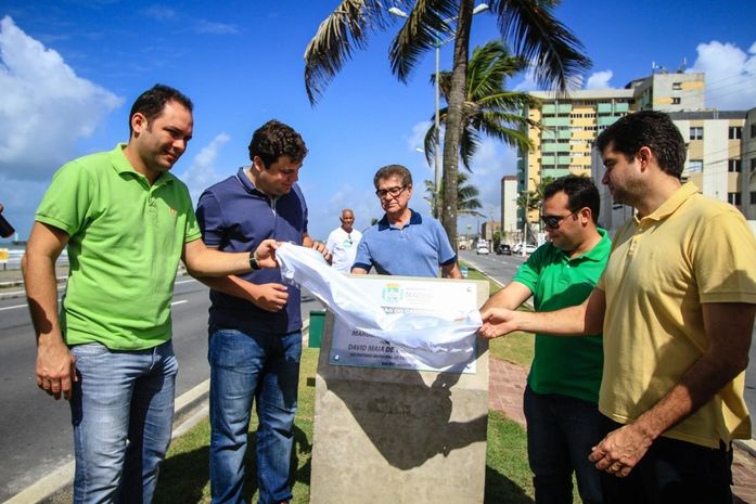 Descerramento Canteiro Central Assis Chateubriand