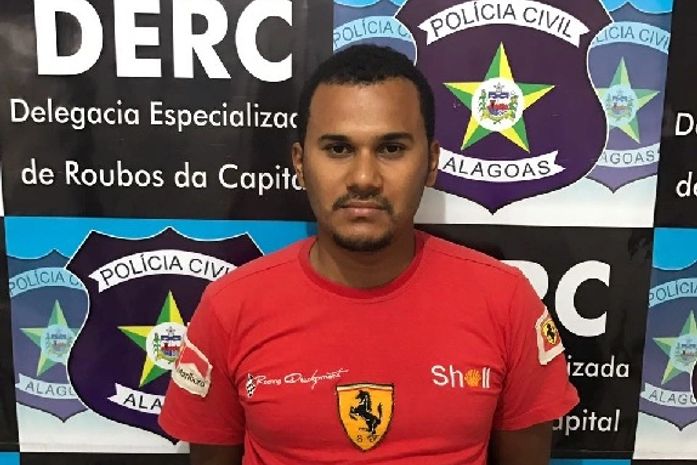 PC prende jovem por receptação com 11 celulares roubados