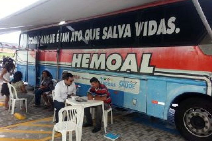 Geraldo Ribeiro apela que ônibus do Hemoal faça coleta de sangue em Palmeira dos Índios