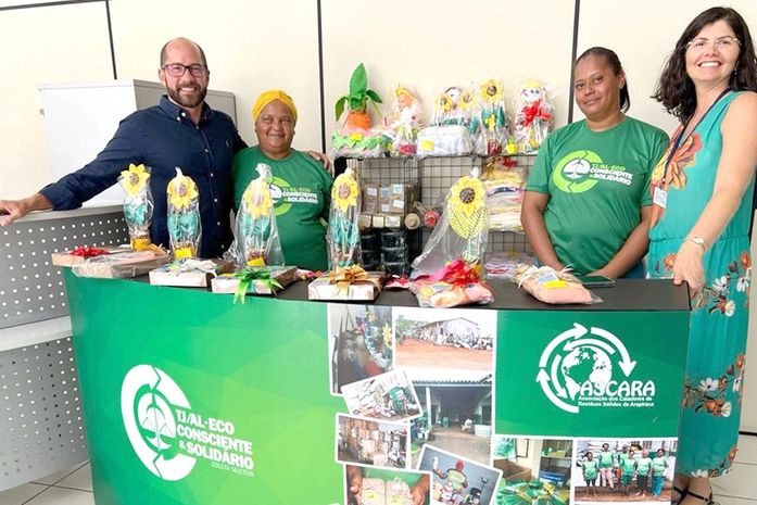 Associação de Catadores começa a comercializar produtos de origem de material reciclável no Fórum de Arapiraca