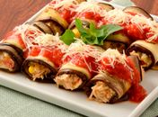 Não saia da dieta e inove no almoço: aprenda a fazer canelone de berinjela