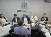“A construção civil e o mercado imobiliário são vitais para uma AL cada vez mais forte e terão nosso apoio integral no Senado”, assegura Arthur Lira em almoço na Ademi, junto com JHC e Marina