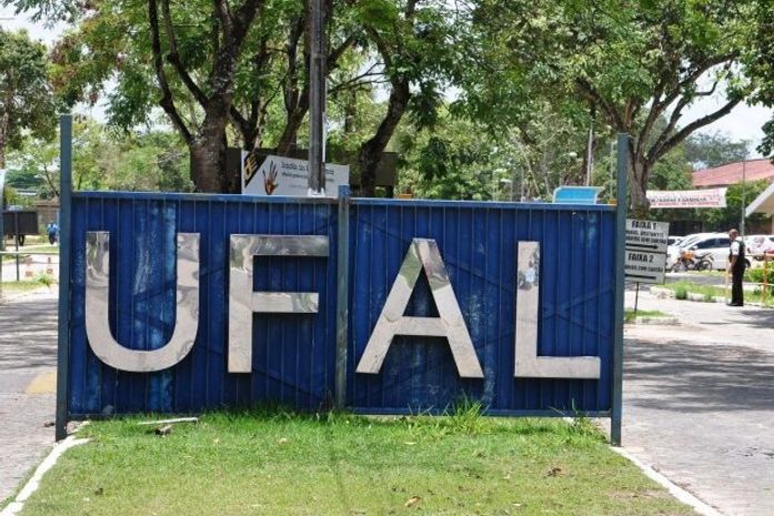 STF vai julgar corte de 30% dos recursos das universidades do País