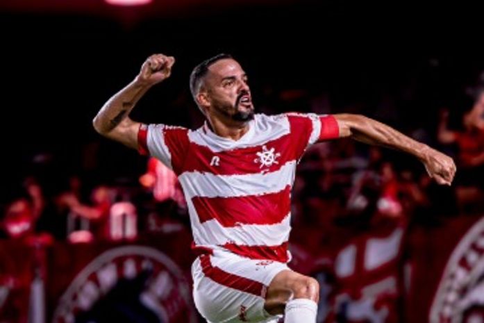Anselmo Ramon tem suspensão reduzida e está liberado para estrear no Alagoano 2025 pelo CRB