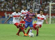 CRB perde para o Fortaleza e passa por primeira crise na temporada 2018