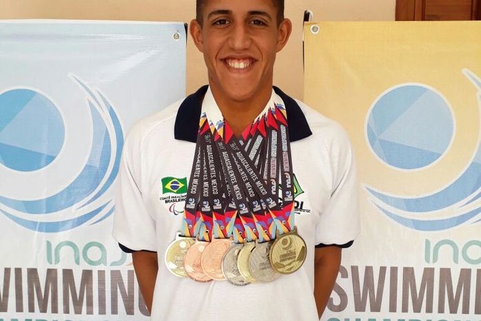 Jovem deodorense conquista sete medalhas no Campeonato Mundial de Natação Paralímpica