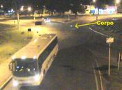 Motorista de ônibus é preso após atropelar e matar pedestre no Tabuleiro