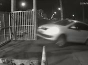 Vídeo: Motorista de app joga carro contra portão de condomínio para se livrar de assalto em Maceió