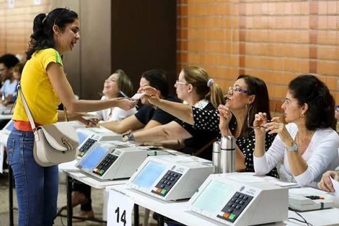 Mesários podem solicitar isenção da taxa de inscrição em concursos públicos estaduais