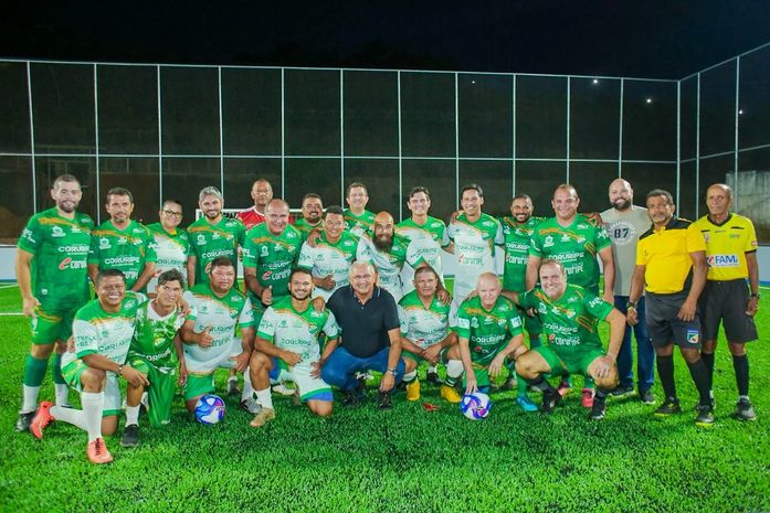 Prefeito Marcelo Beltrão inaugura Campo Society e reforça investimentos no esporte do município