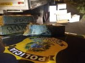 Caminhão é apreendido no PR com cerca de R$ 12 milhões escondidos na carga