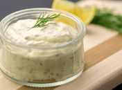 Rápido e fácil: Aprenda a preparar 'maionese sem óleo e sem ovos'