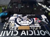 Dupla acusada de tráfico de drogas e roubos é presa pela Polícia Civil
