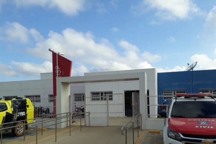 Homem tem moto roubada enquanto acompanhava procissão