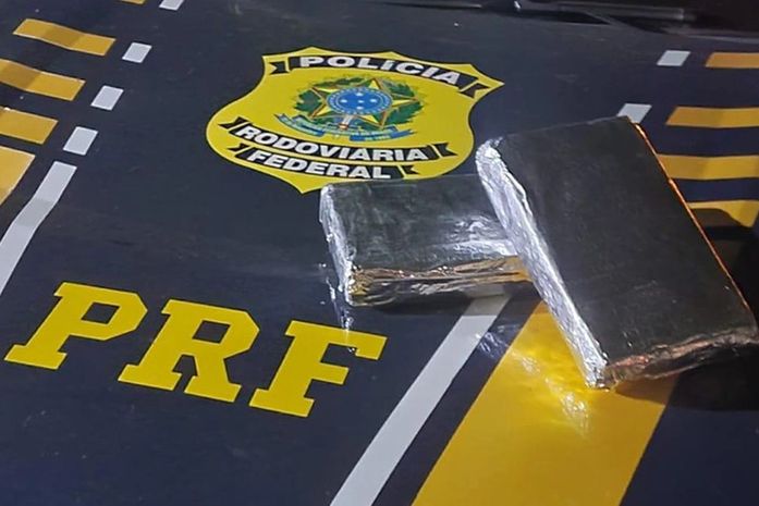 Grávida é presa com mais de 2kg de cocaína em ônibus com destino a Maceió