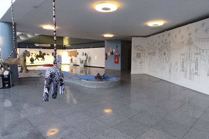 Exposições celebram legado de Achiles Escobar e as memórias da infância de Persivaldo Figueirôa