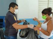 Assistência Social de Branquinha entrega itens da agricultura familiar para beneficiários do Programa do Leite
