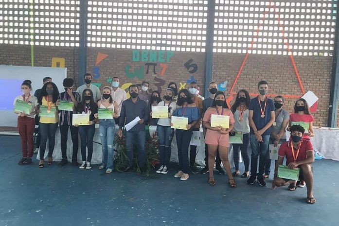Aluna da rede municipal de Branquinha é medalhista na Olimpíada Brasileira de Matemática das Escolas Públicas