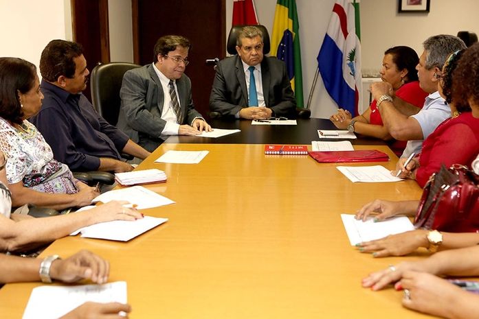 Reajuste: Santoro diz que diversos estados não concederam aumento e impasse permanece