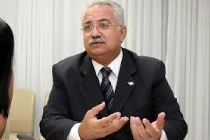 Rogério Teófilo, prefeito de Arapiraca