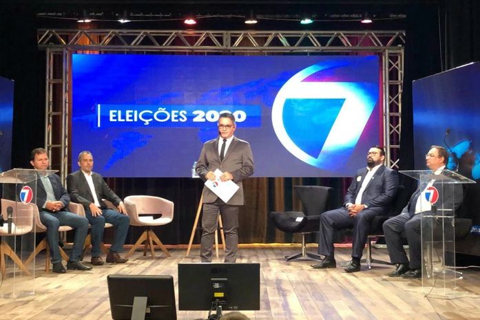 Com Luciano Barbosa presente, Fabiana Pessoa, Tarcizo Freire e Gilvânia Barros não comparecem a debate em Arapiraca