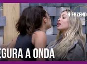 A Fazenda 12': Raissa parte para cima de Carol Narizinho; veja vídeo