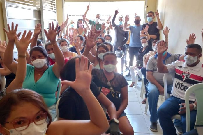 Professores de São Sebastião sinalizam possibilidade de não iniciar ano letivo 2022