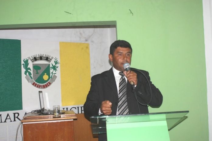 Sergio do Sindicato diz que vai reaver tratores apreendidos por Teófilo