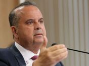 Governo contratará 7 mil militares para reforçar atendimento no INSS