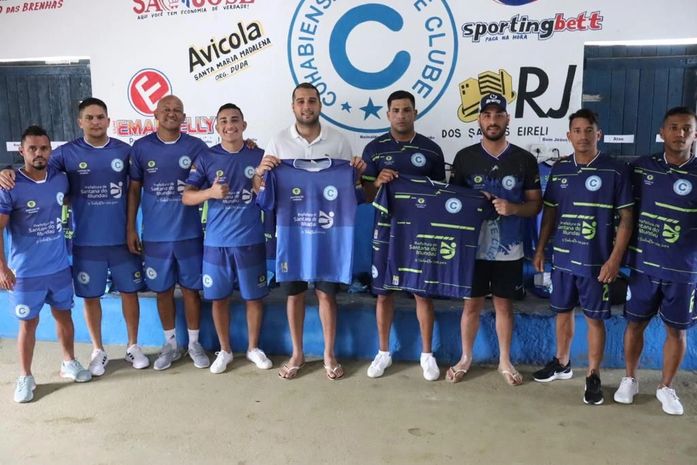 Prefeito de Santana do Mundaú realiza entrega de novos materiais esportivos