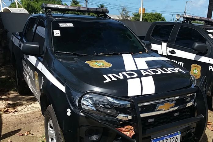 Viatura da Polícia Civil