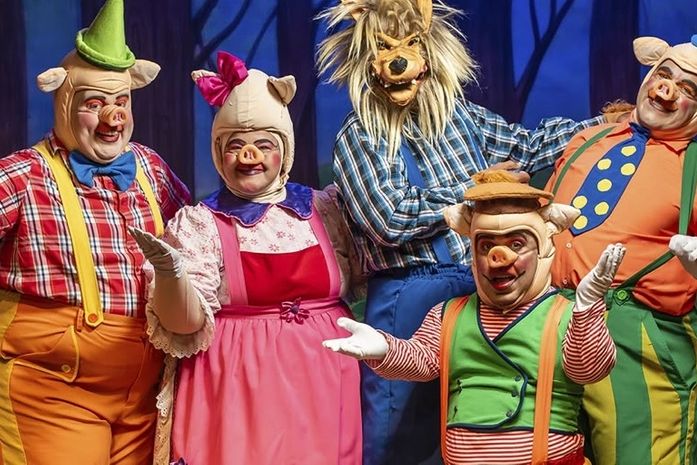 Clássico infantil “Os 3 Super Porquinhos” chega ao Teatro Gustavo Leite com muita diversão em família