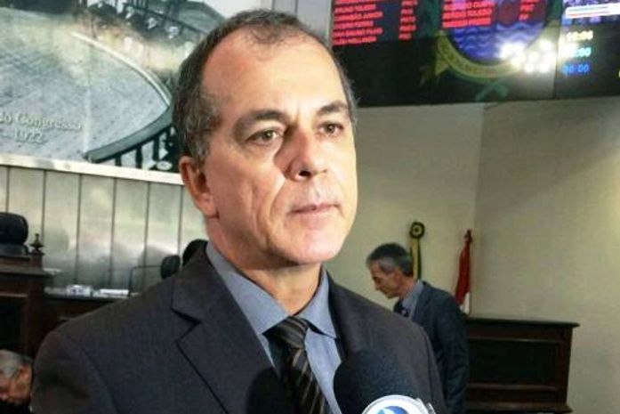 Deputado Ronaldo Medeiros