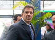 Governo recua e mantém isenção para transação internacional até US$ 50